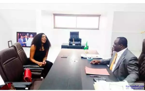 Photos: Actress Chika Ike Visits NAFDAC Boss In His Office Today